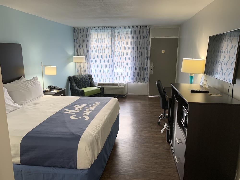 Days Inn By Wyndham Goldsboro Buitenkant foto