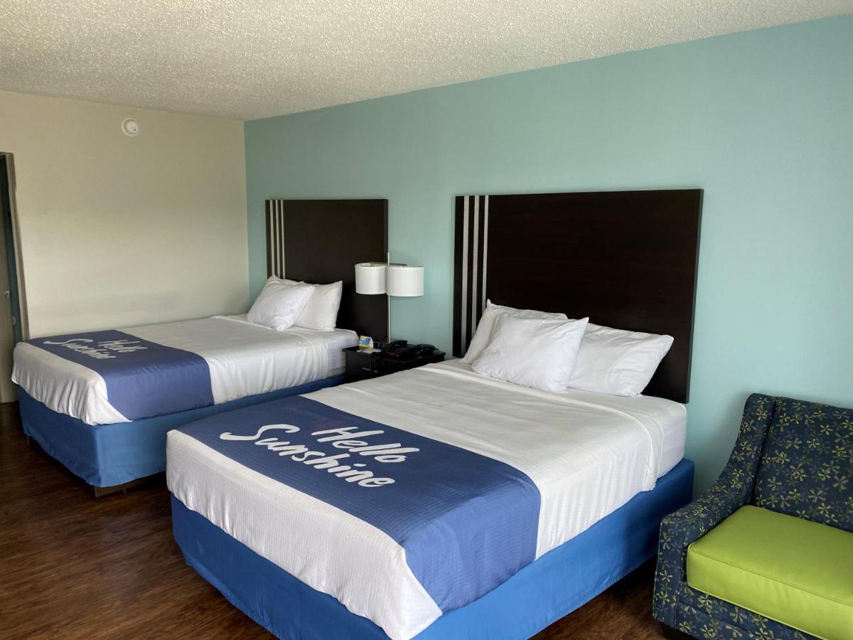 Days Inn By Wyndham Goldsboro Buitenkant foto