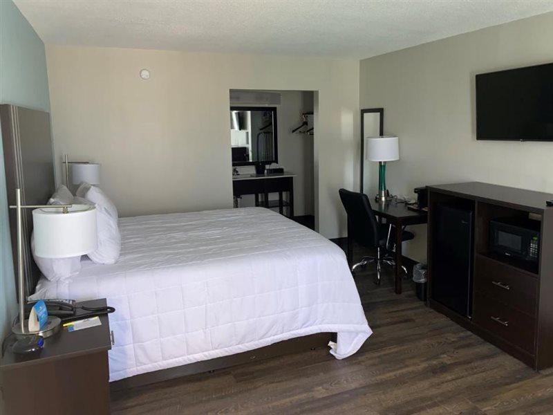 Days Inn By Wyndham Goldsboro Buitenkant foto